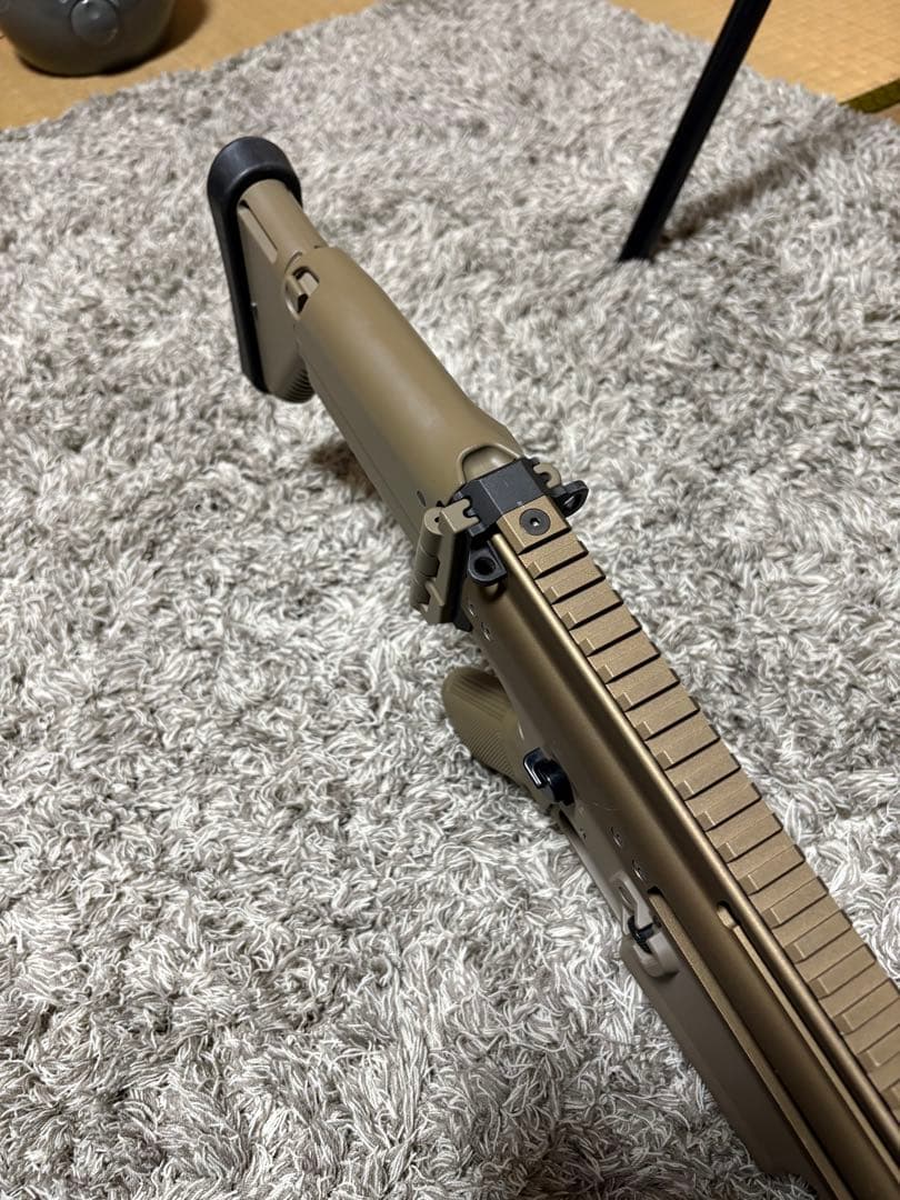東京マルイ　次世代電動ガン　SCAR-H