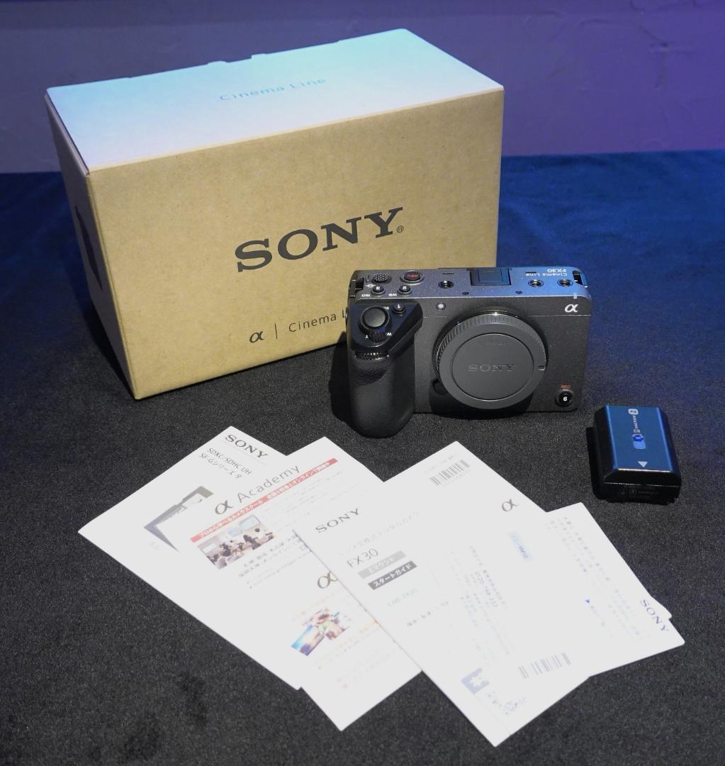 SONY Cinema Line FカメラFX30 箱とバッテリー１個付き