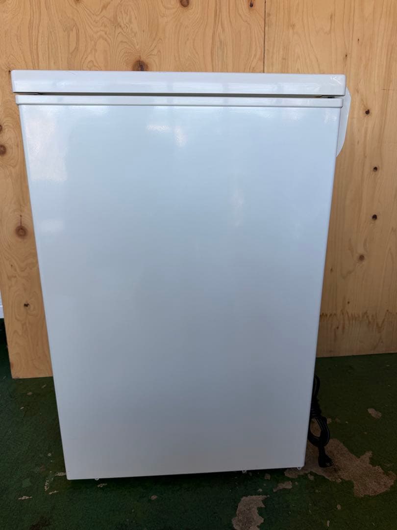 2016年 エクセレンス 上開き電気冷凍庫 66L