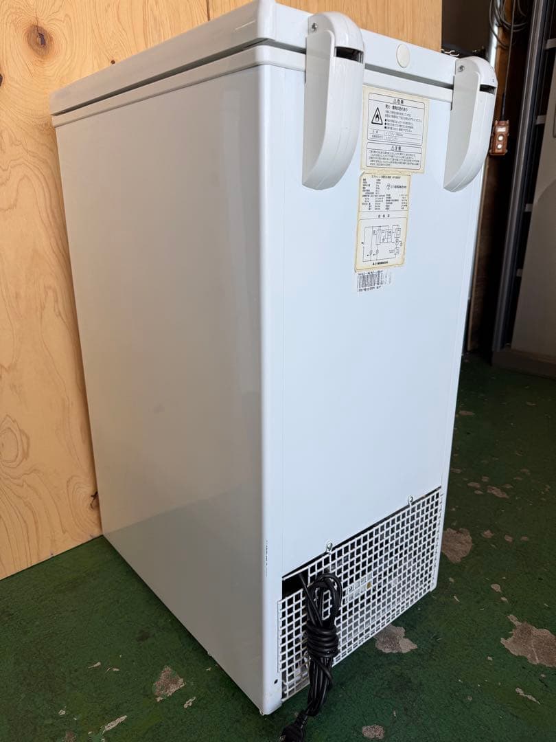 2016年 エクセレンス 上開き電気冷凍庫 66L