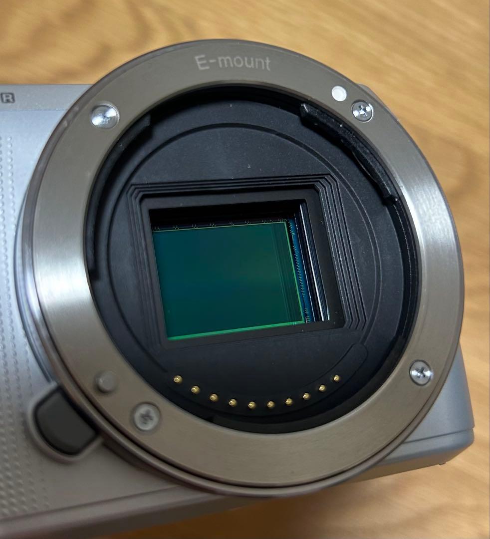 ミラーレス一眼カメラ　SONY NEX−C3D　ダブルレンズキット