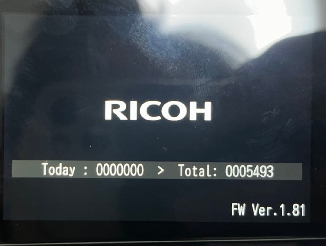 ア*ン様 RICOH GR III コンパクトデジタルカメラ