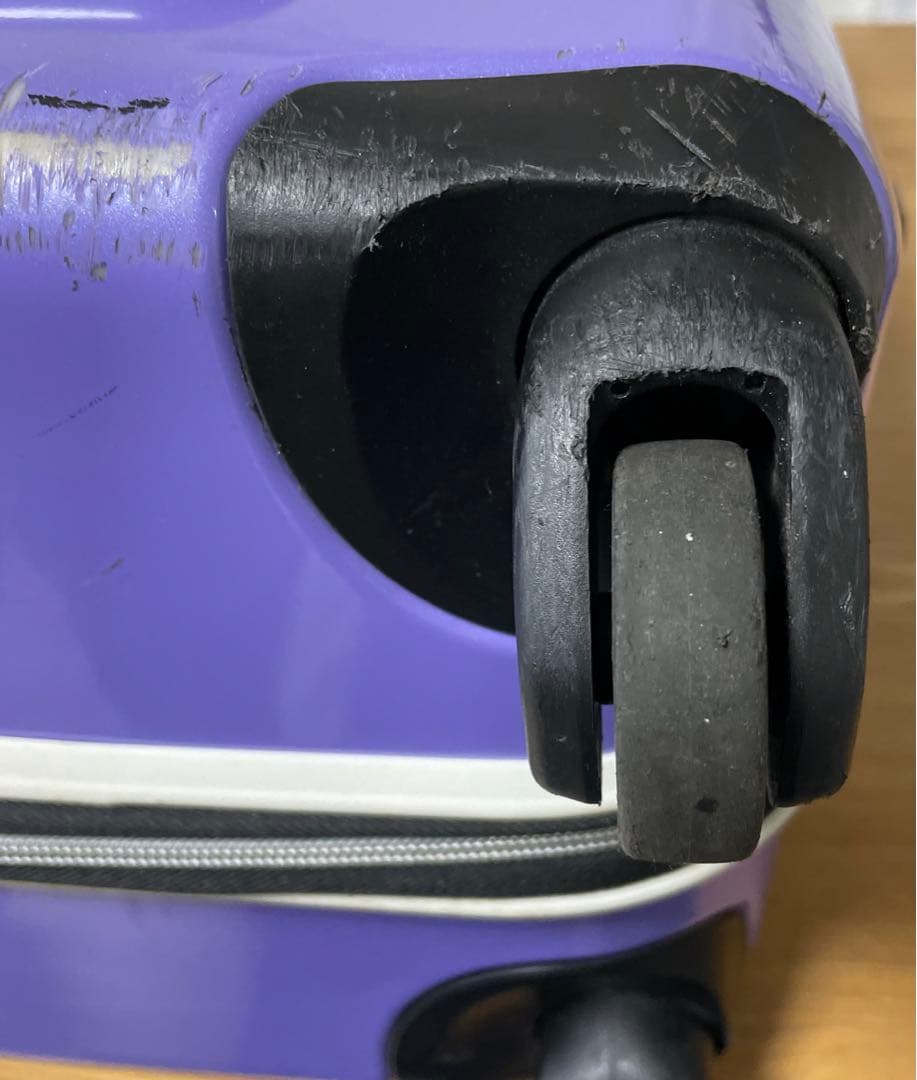 【きなぴさま専用】Innovatorキャリーケース TSAロック 鍵付き 40L