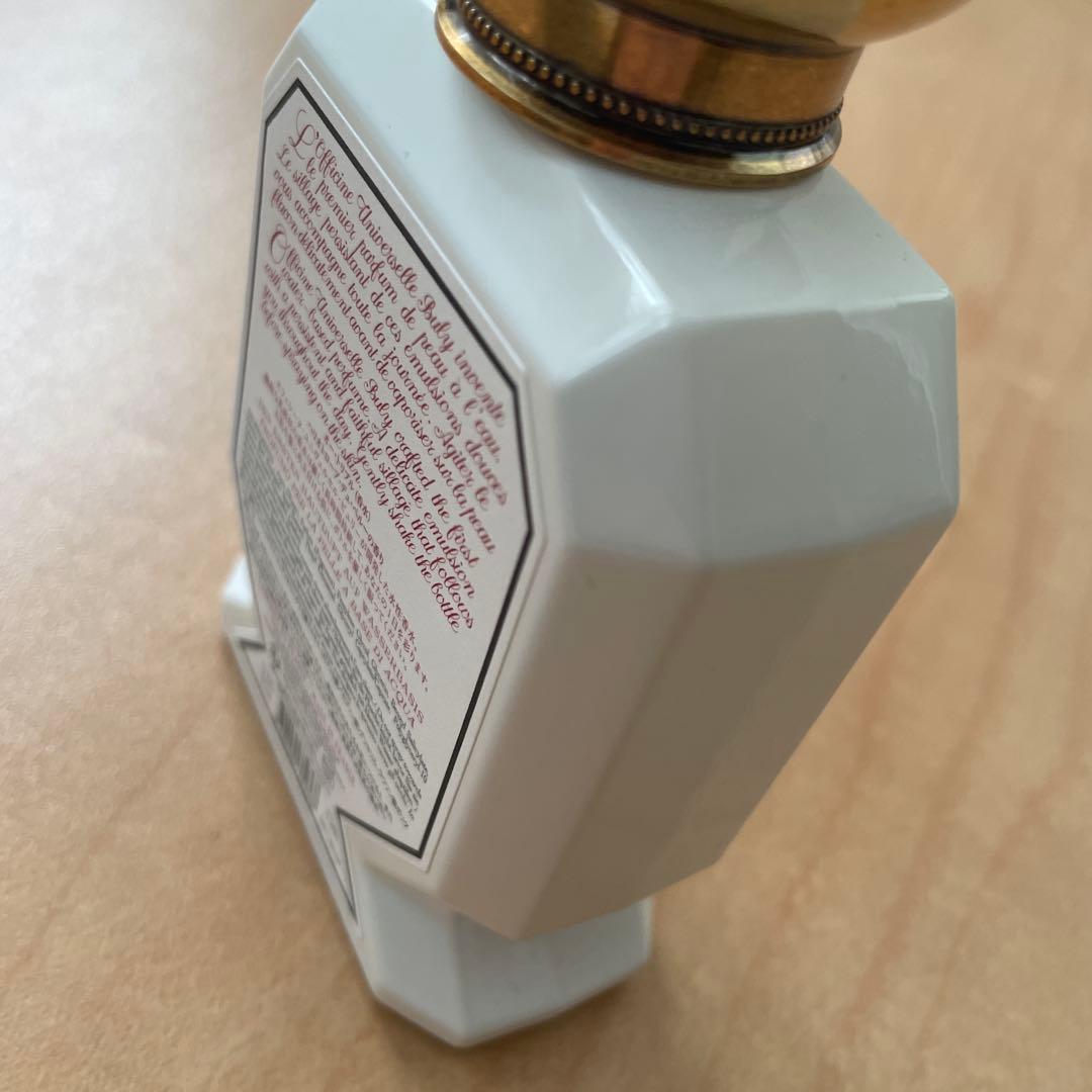 Eau Triple Héliotrope du Pérou 香水