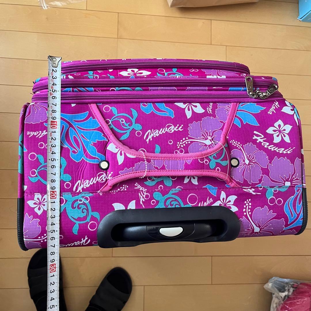【ななさん専用】キャリーケース　ハワイアン柄　ホヌ柄