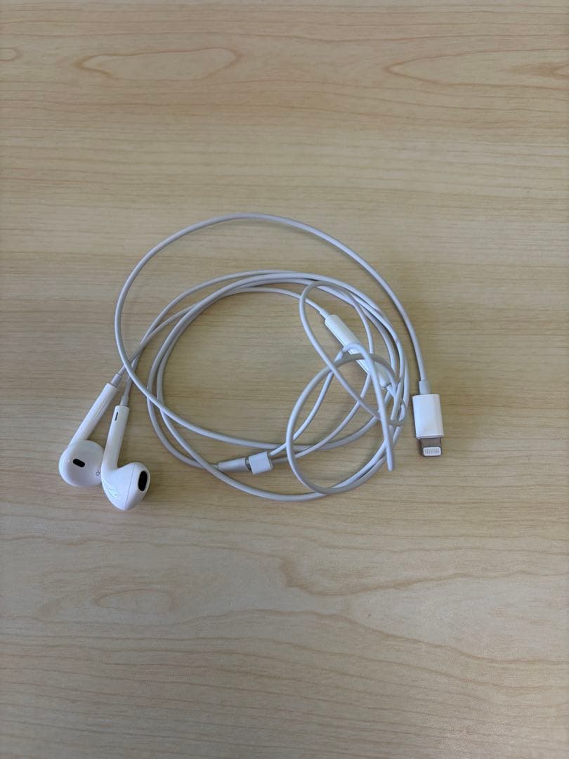 Apple iPhone SE3 128G本体