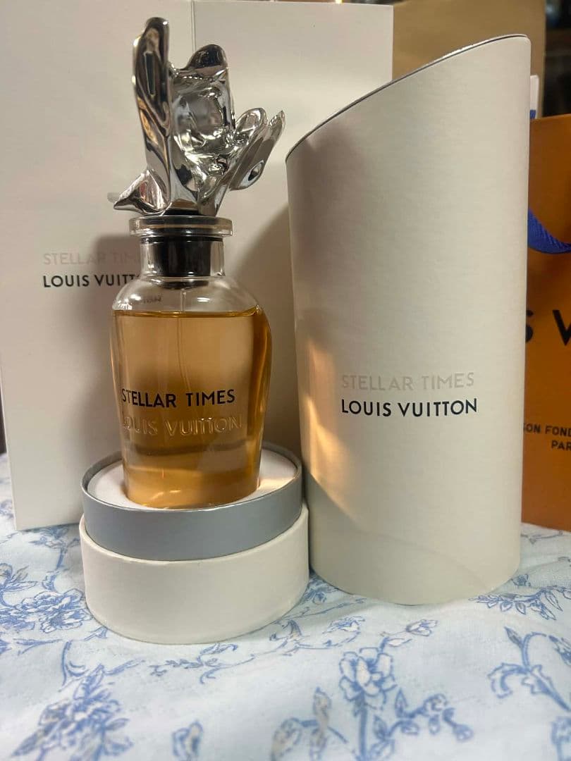 LOUIS VUITTON STELLAR TIMES 香水 残量多め付属品あり