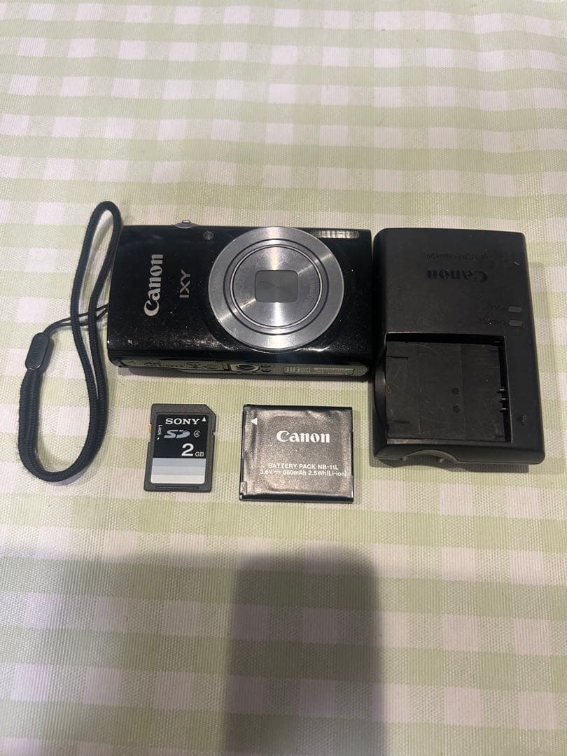 Canon IXY 120 ブラック
