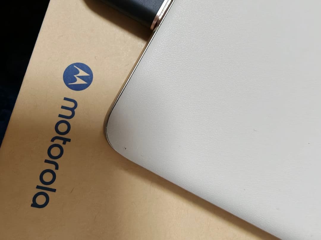 Motorola edge 50S PRO 本体 125W充電器付き