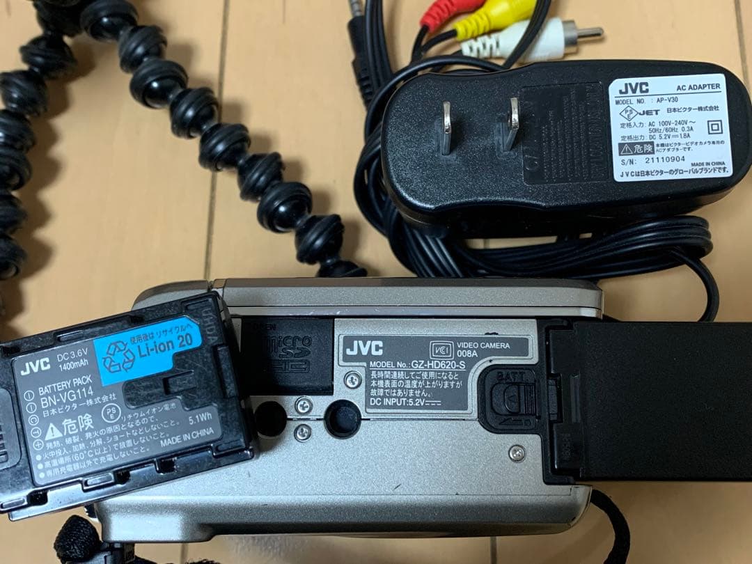 GZ-HD620 ビデオカメラ Everio エブリオ　JVC ビクター
