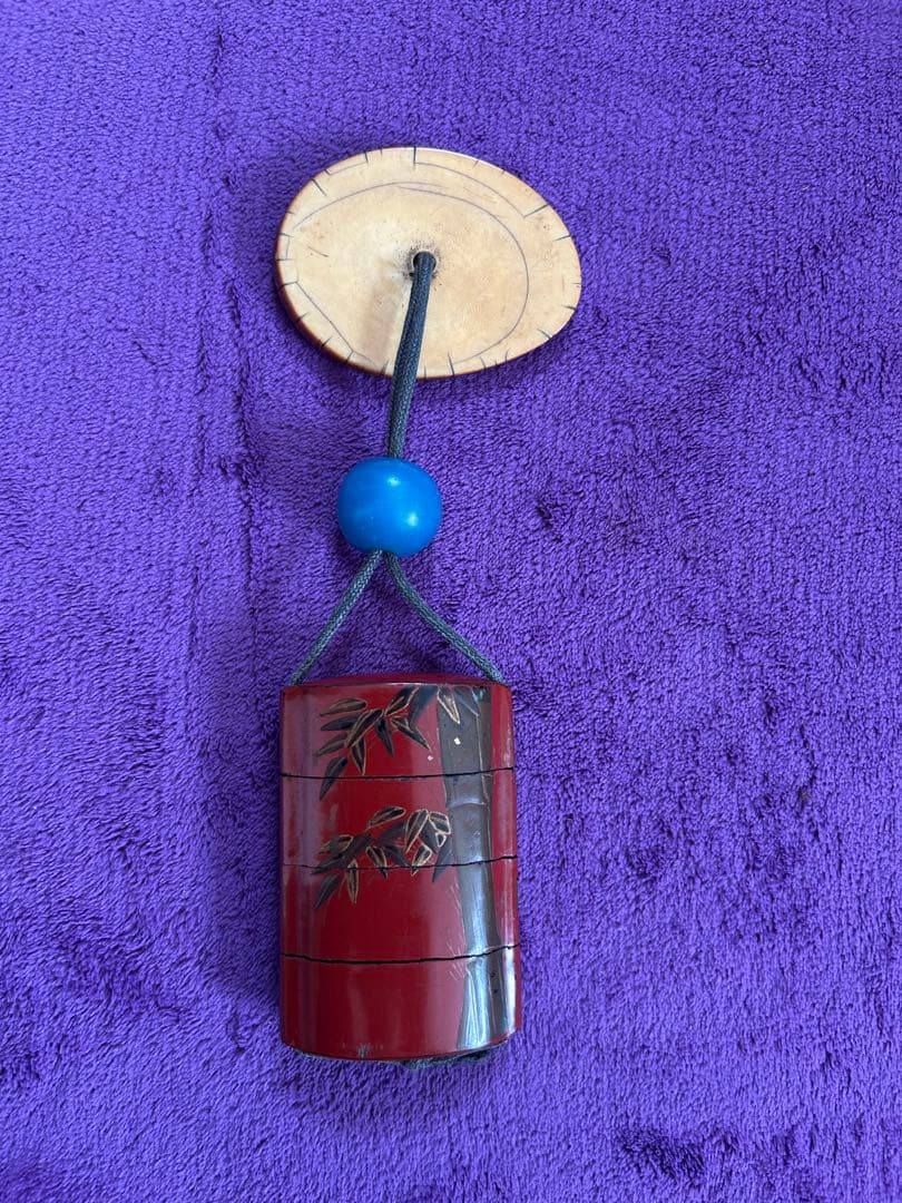 赤い漆器印籠 根付 薬入れ 時代物Inro Red Lacquer Bamboo