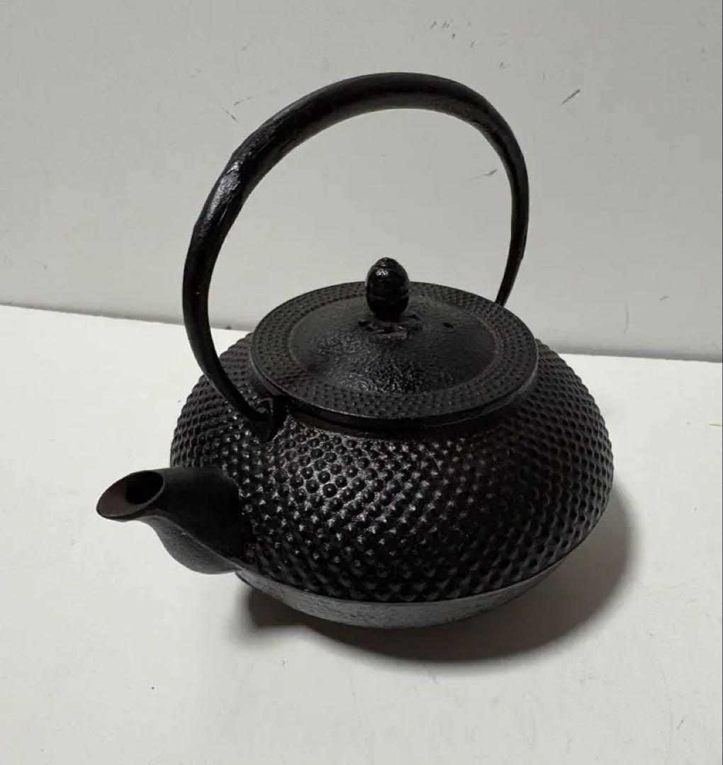 南部鉄器 照光堂 急須 0.6L アラレ模様 ホーロー加工 伝統工芸 美品