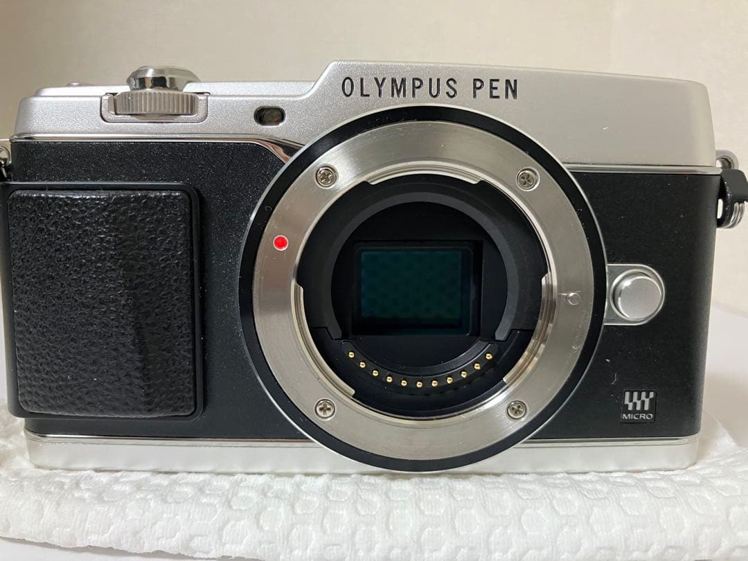 オリンパス OLYMPUS PEN E-P5 EVF付き 1520ショット