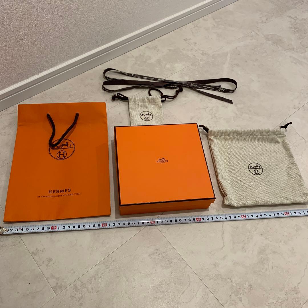 エルメス　紙袋　ボックス　巾着　リボン