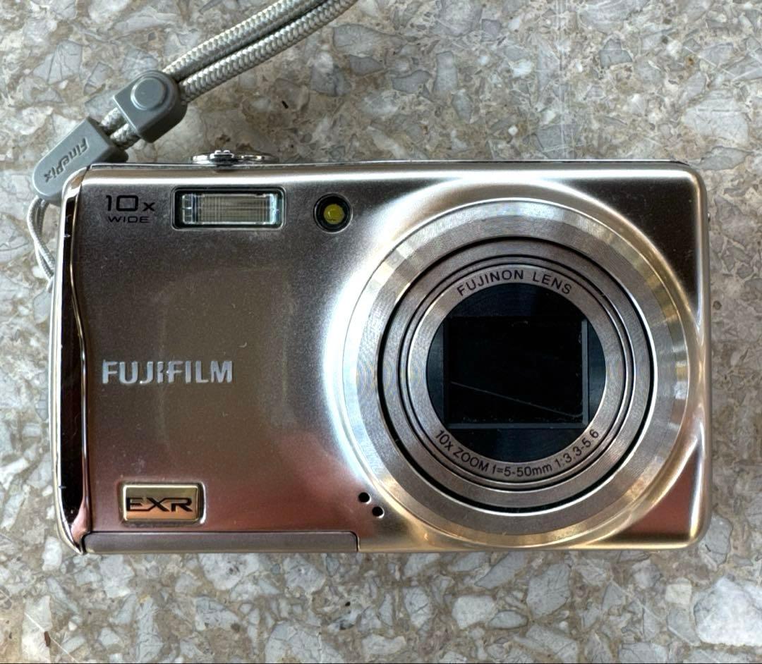 実写美⭕️美品【動作確認済】FUJIFILM FinePix F80EXR