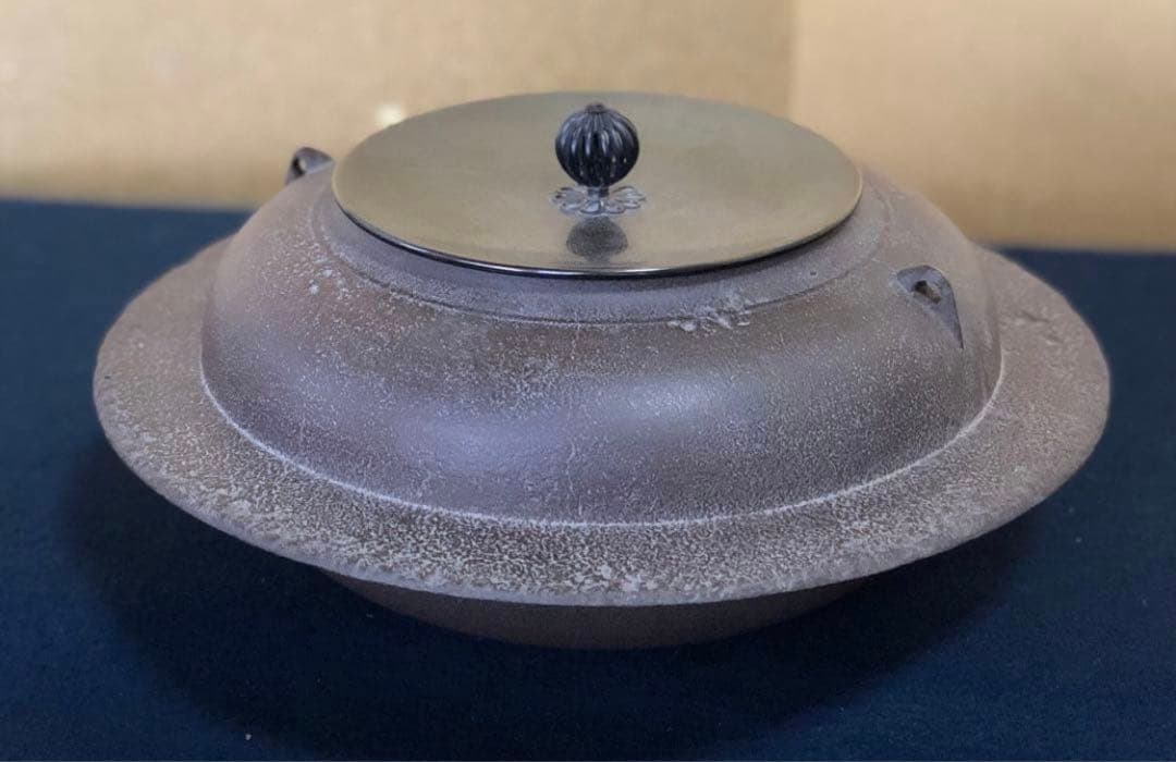 《R》茶道具 平蜘釜 透木付 釜師 畠春斎 共布 共箱　260205く5