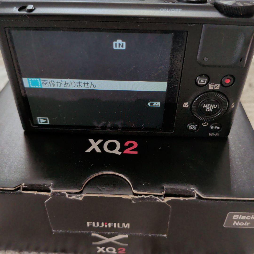 ジャンク品　FUJI FILM XQ2 コンパクトデジタルカメラ　黒