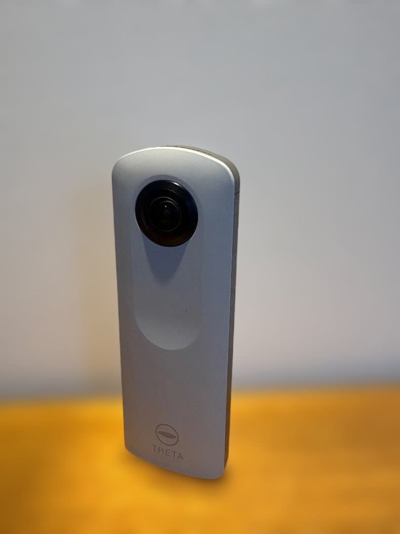 ほぼ未使用・動作確認済み RICOH THETA SC リコー シータ 箱なし