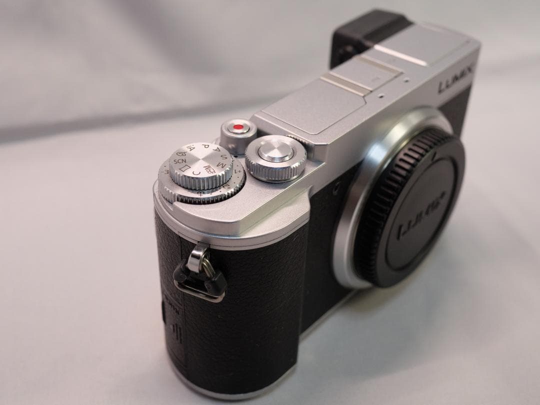 1635ショット GX7MK3 純正予備電池、純正グリップなどのセット