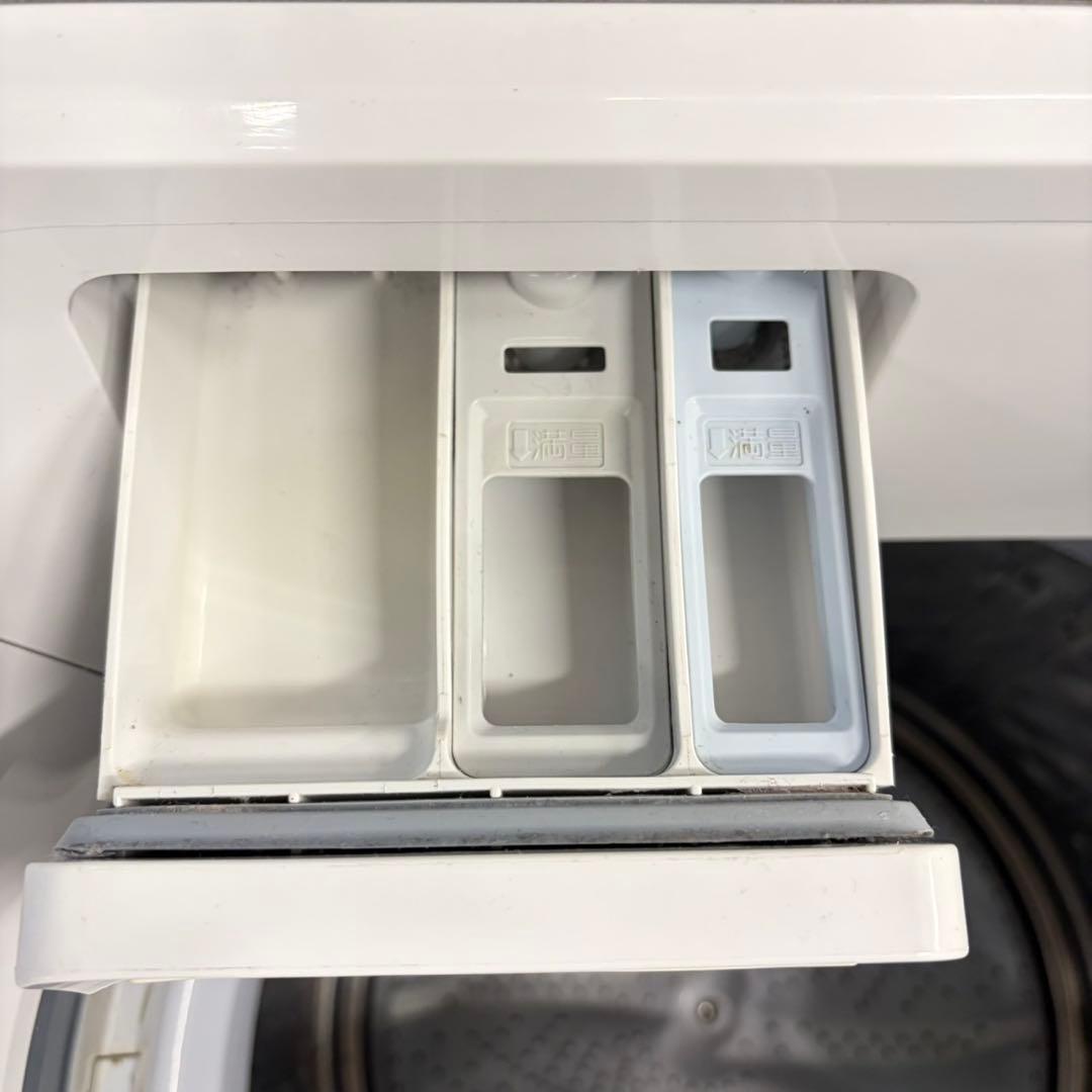 923 別荘仕入れ！ピンクカラー乾燥付き　洗濯機　8/4.5キロ　小型　家庭用