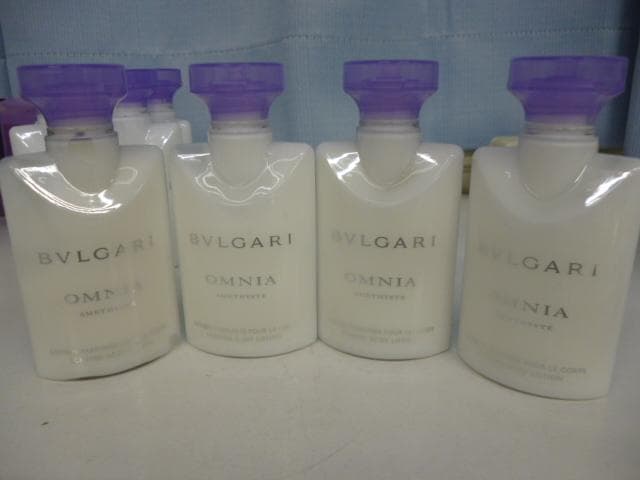 BVLGARI　香水　ボディローション　フェイスエマルジョン リップバーム