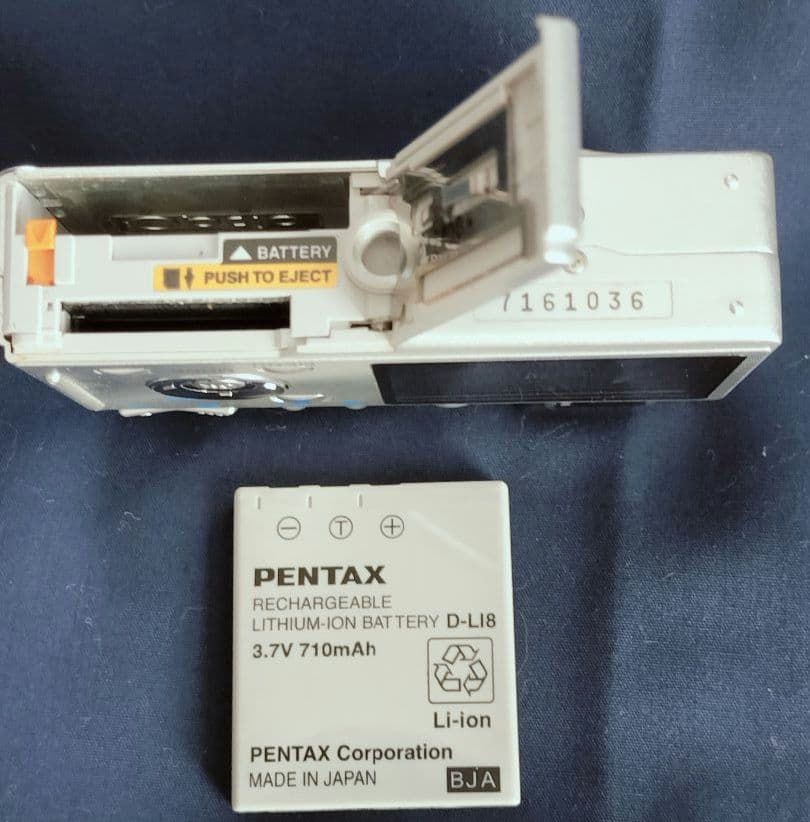 (値下げ)Pentax Optio S4i デジタルカメラ