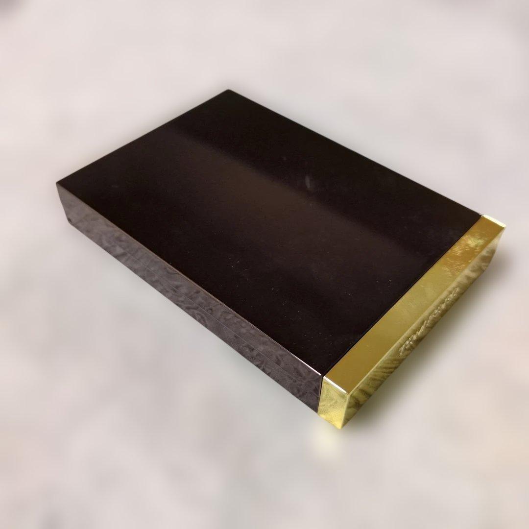 未使用 TOM FORD トムフォード アイカラークォード 03A ボディヒート