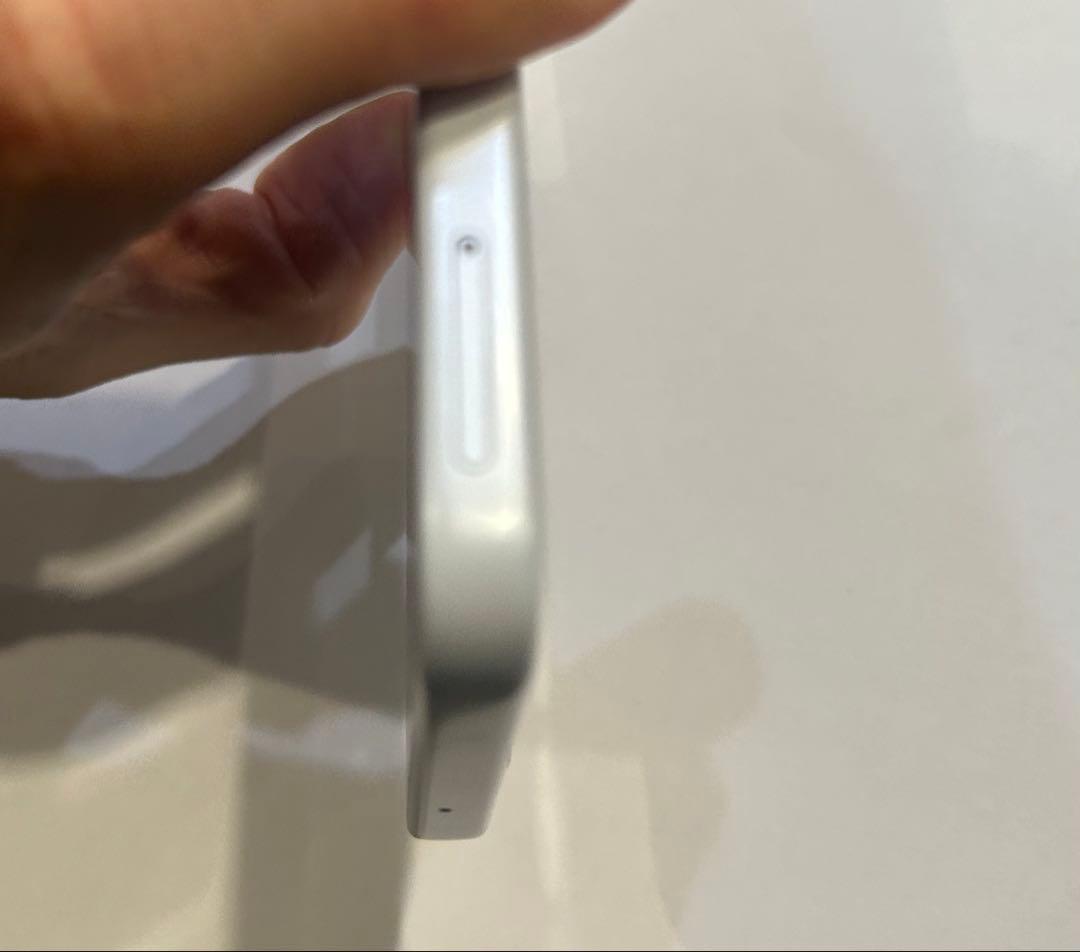 Libero 5G IV 128GB スマートフォン