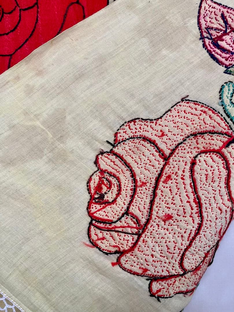 ウズベキスタン スザニ 刺繍 ビンテージ suzani 古布 壁掛け