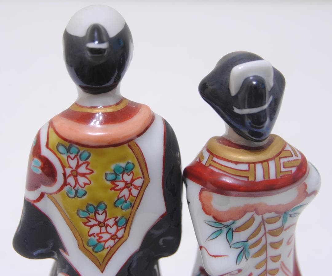 古伊万里　人形　岩尾對山窯　色絵人形　一対　共箱