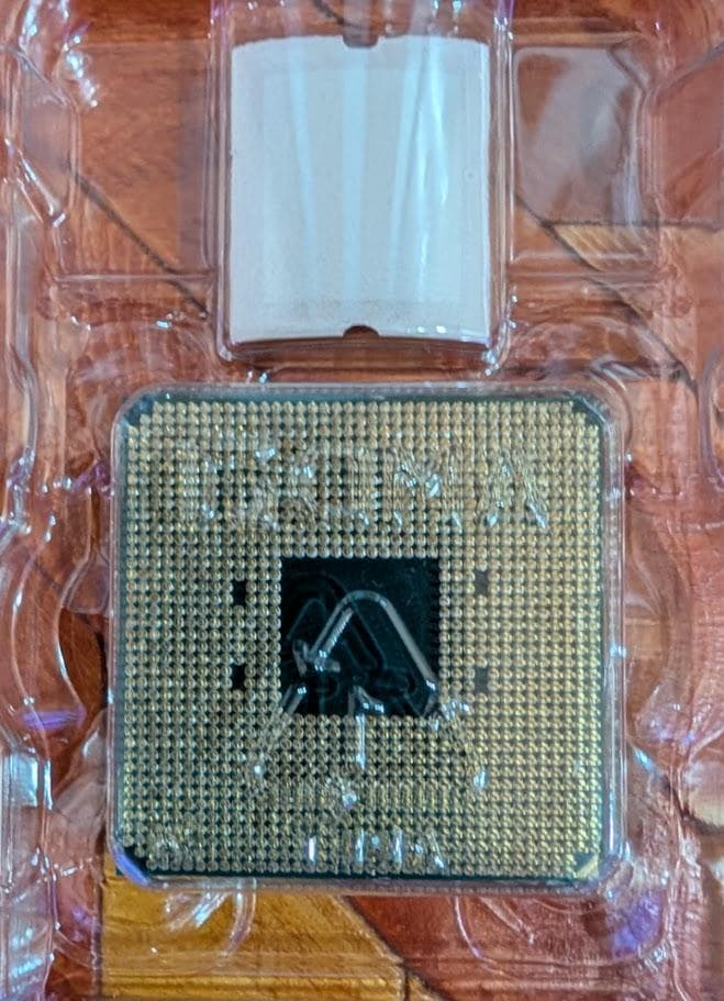 AMD RYZEN 7 5700x 元箱付き