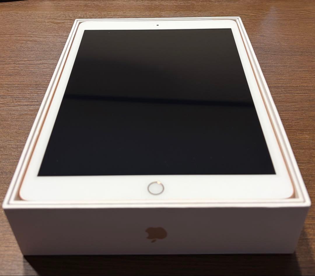 iPad 第8世代 Wi-Fi+Cellular 32GB ゴールド