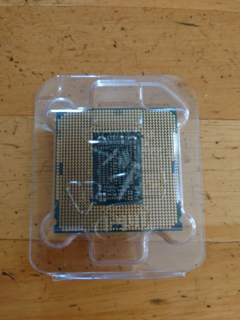 Intel Core i7-8700 LGA1151（中古）