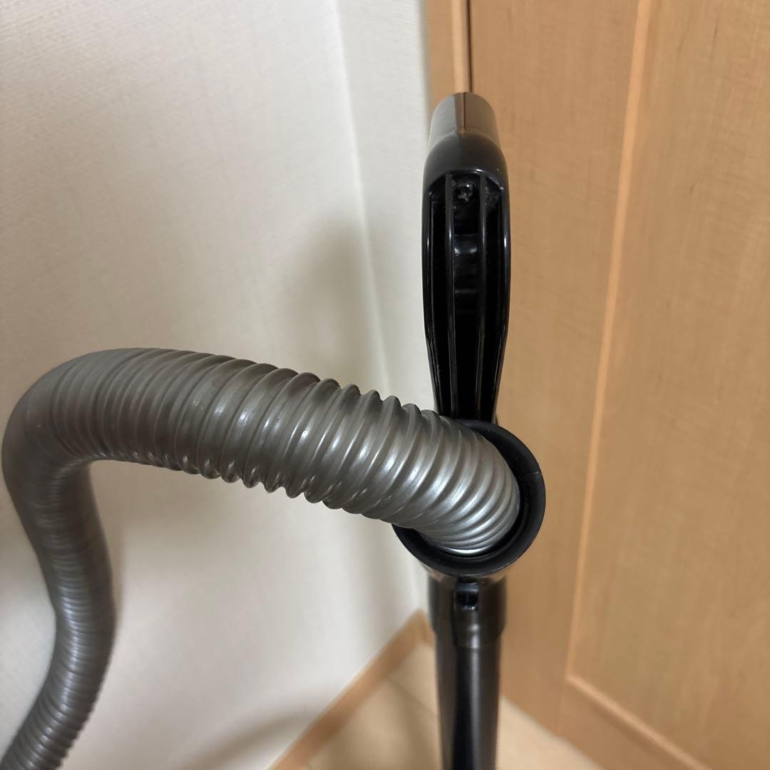 K*．様 東芝　2019年　紙パック式 掃除機 VC-PH7A
