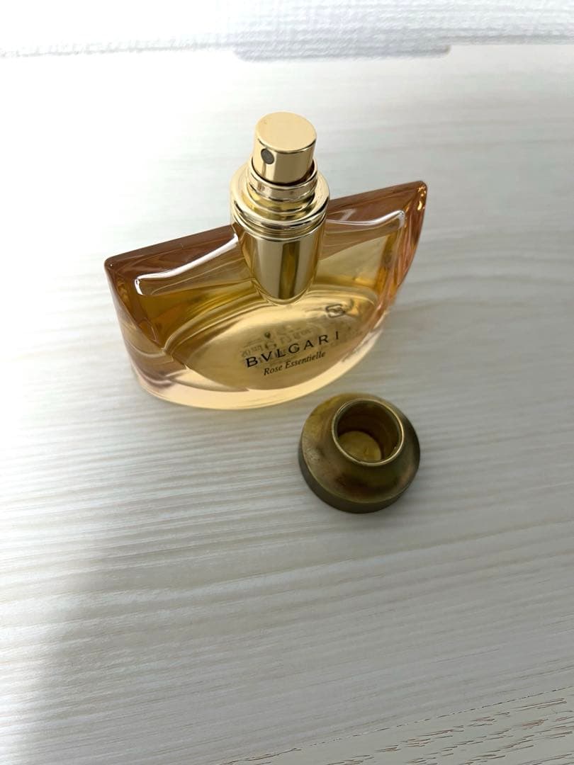 ブルガリ　香水　ローズエッセンシャルオードパルファム　50ml