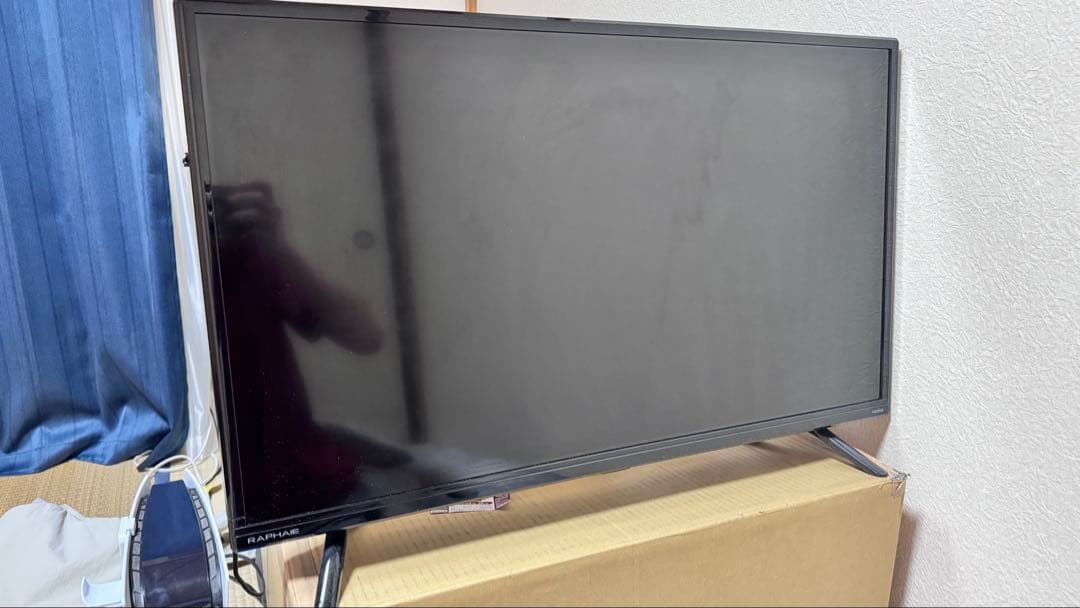 【極美品】2023年製ドウシシャRAPHAIE 32V テレビ RL32DB01