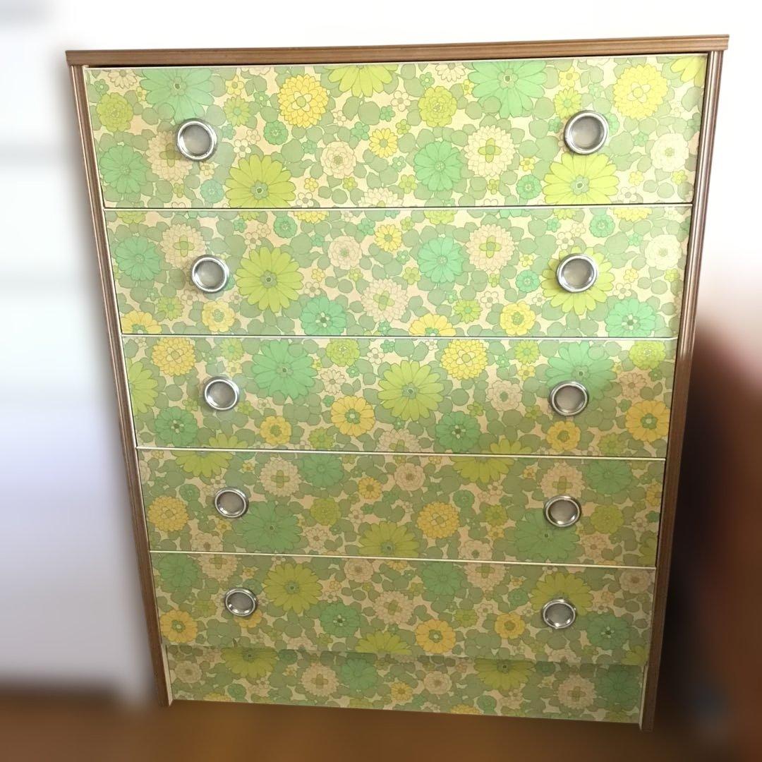 昭和レトロ　レトロポップ　黄色✖️黄緑✖️緑　アデリアレトロ風花柄チェスト　家具