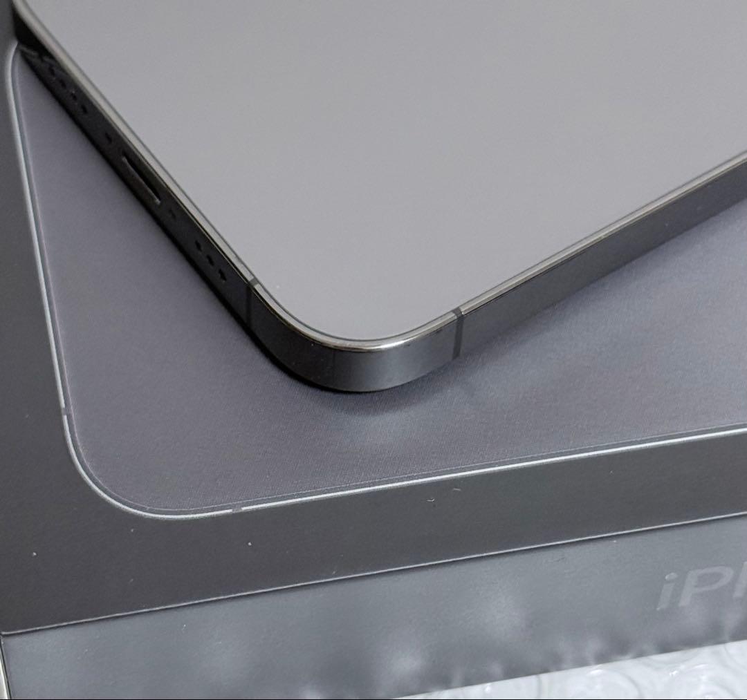 Apple iPhone 13 pro 128GB SIMフリー　美品