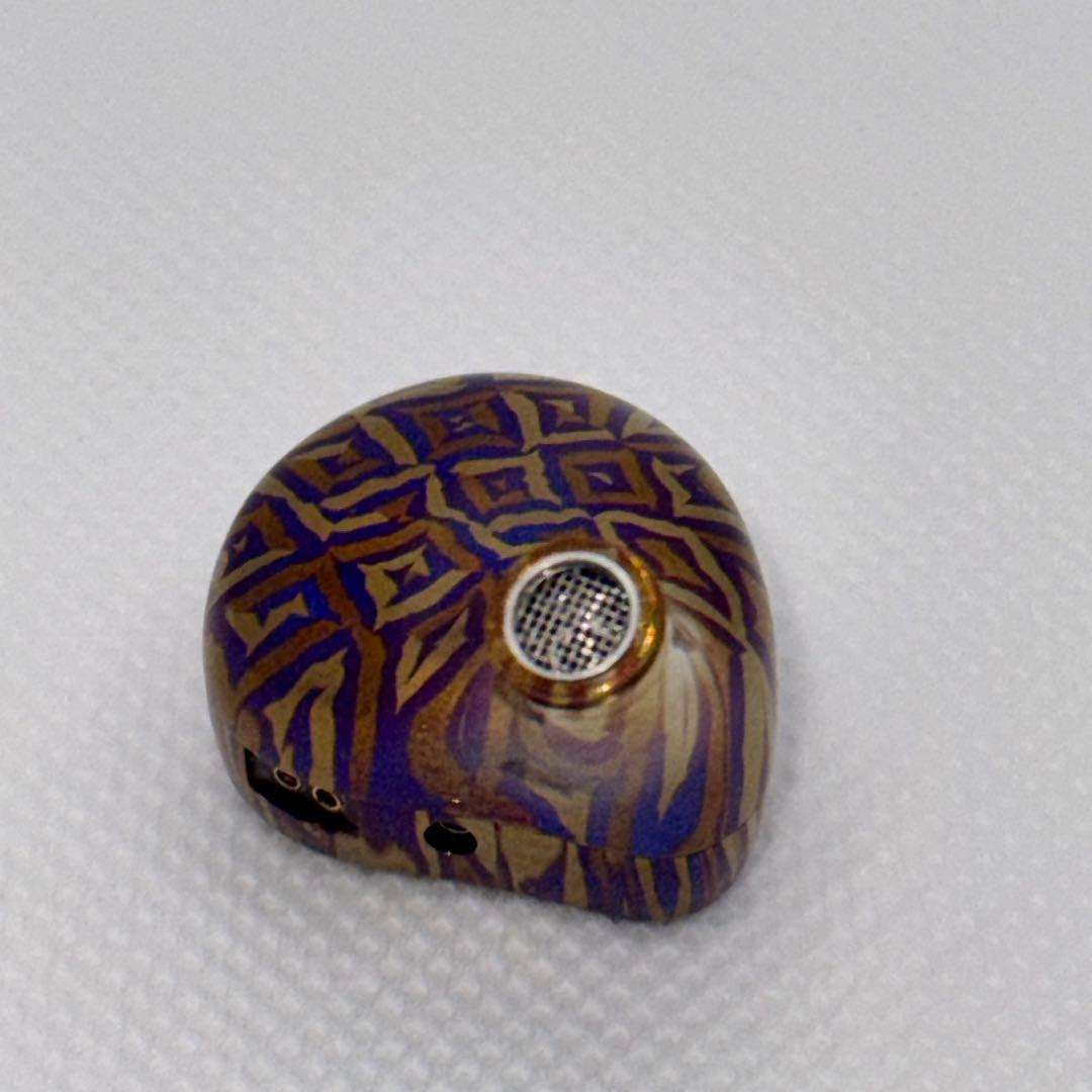 イヤホン Noble Audio Chronicle