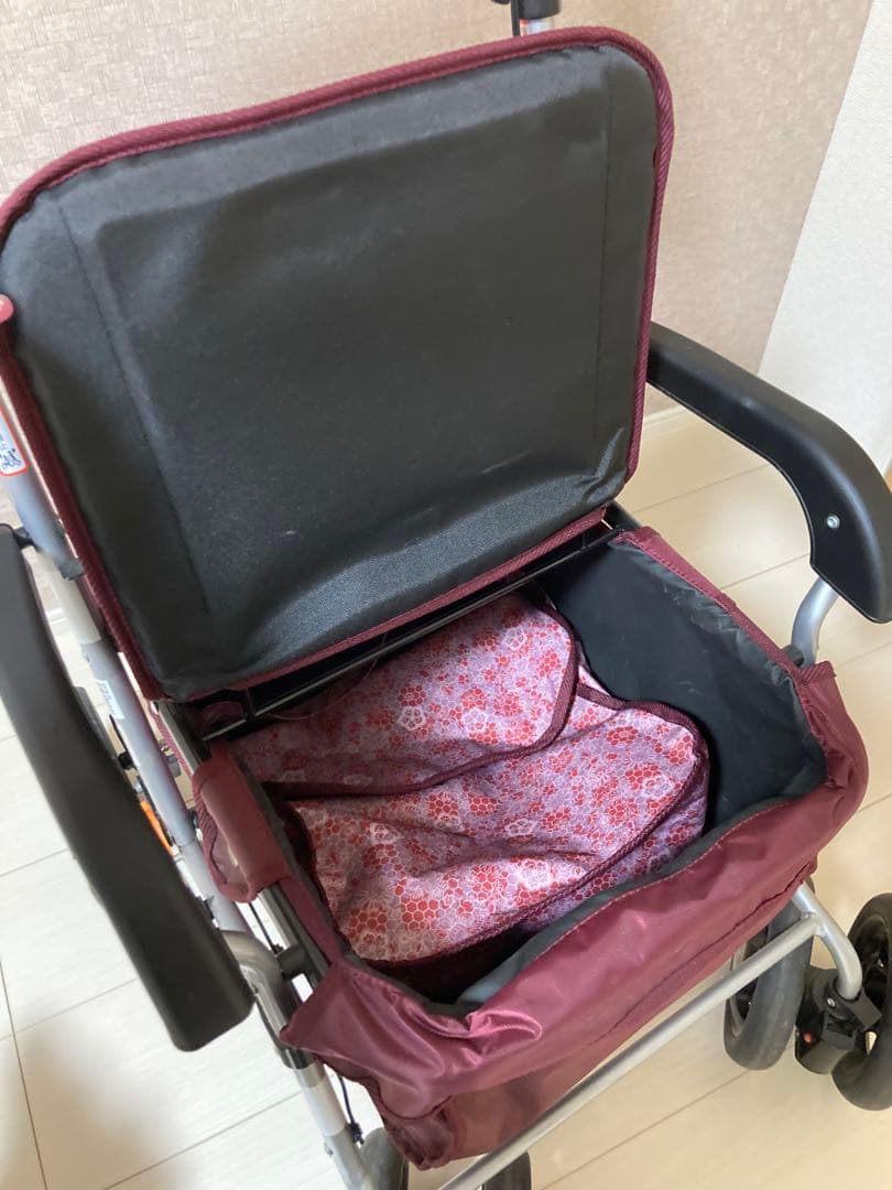 幸和製作所シルバーカー カウート2 未使用に近い