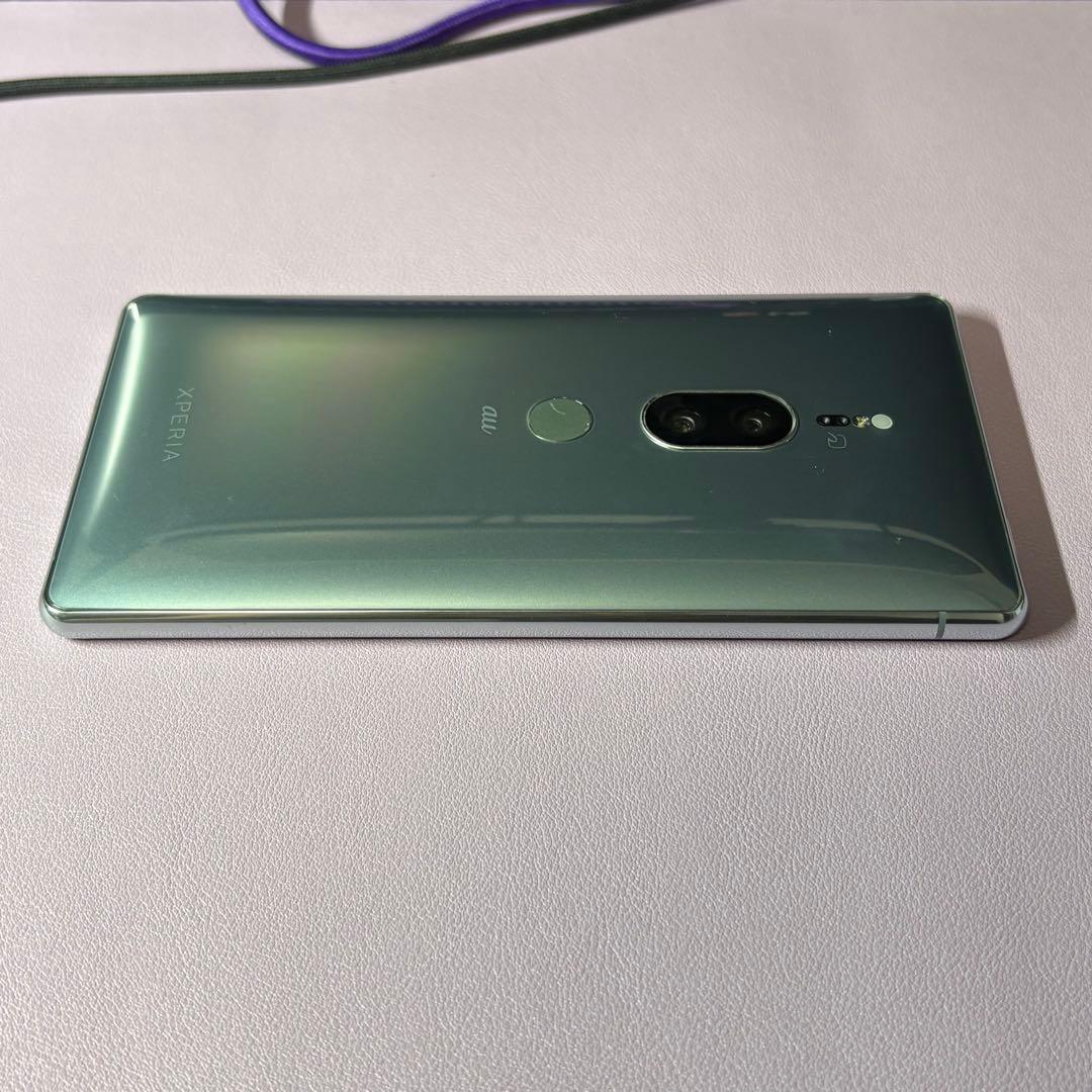 SONY XPERIA XZ2 Premium SOV38 クロムシルバー