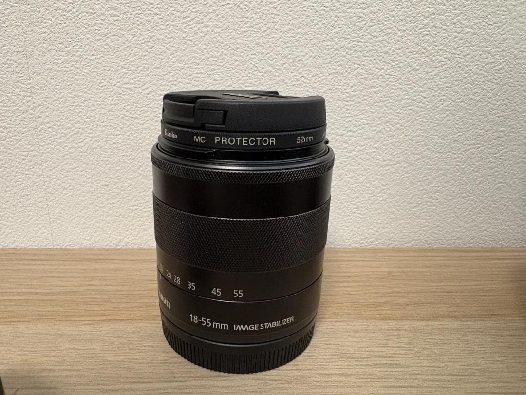 美品 Canon EOS M ミラーレス一眼 本体と付属品