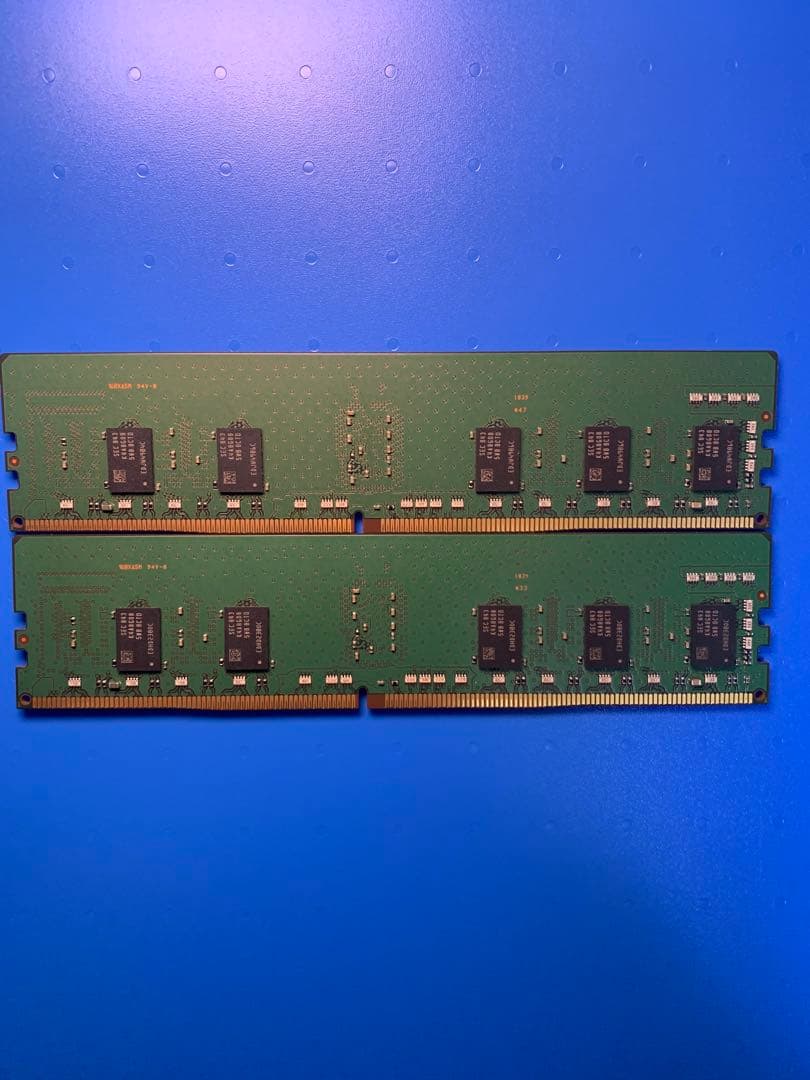 Samsung 8GB×2 DDR4-2666メモリ