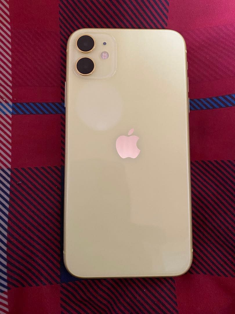 iPhone 11 64GB イエロー