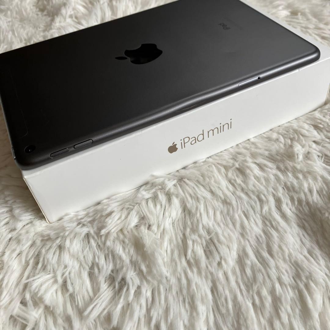 【完動品】iPad mini5 64GB SIMフリー 【すぐ発送】【付属品】