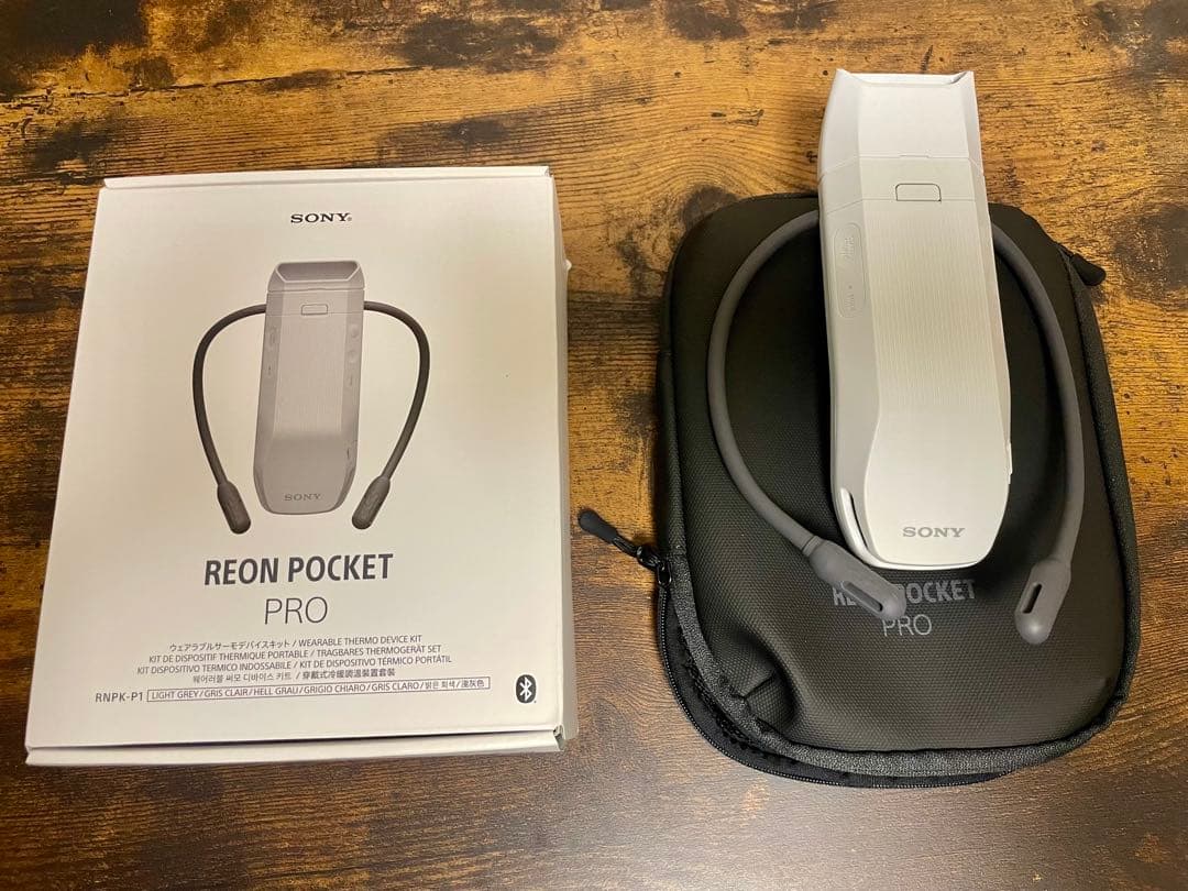 【美品】SONY ネッククーラー＆専用ケース（REON POCKET PRO）