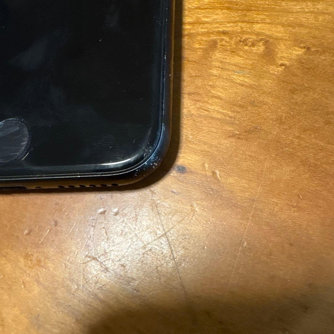 iPhone SE第二世代 64GB SIMフリー ブラック