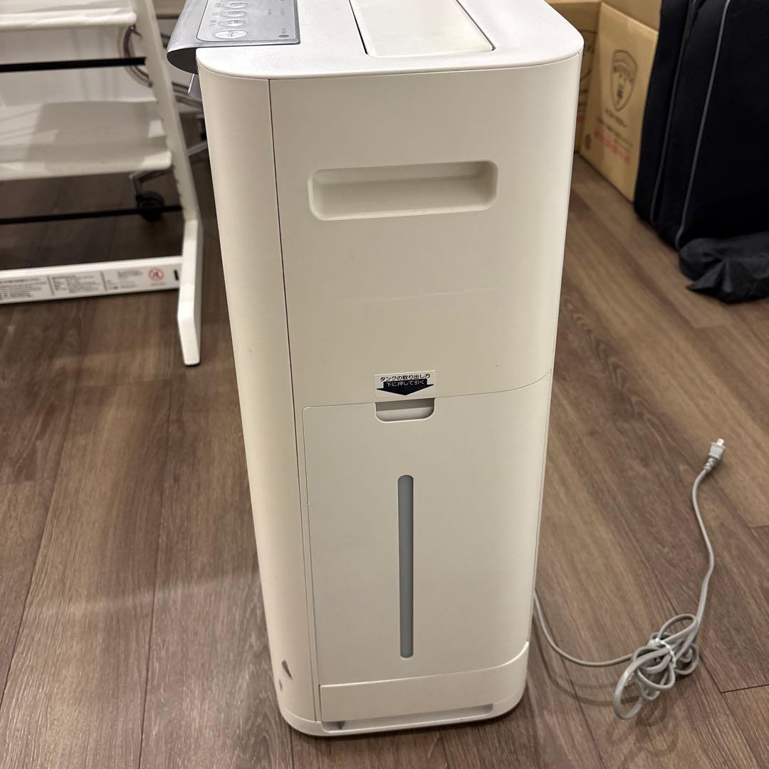 SHARP 空気清浄機 KI-JS50-W ホワイト プラズマクラスター 13畳