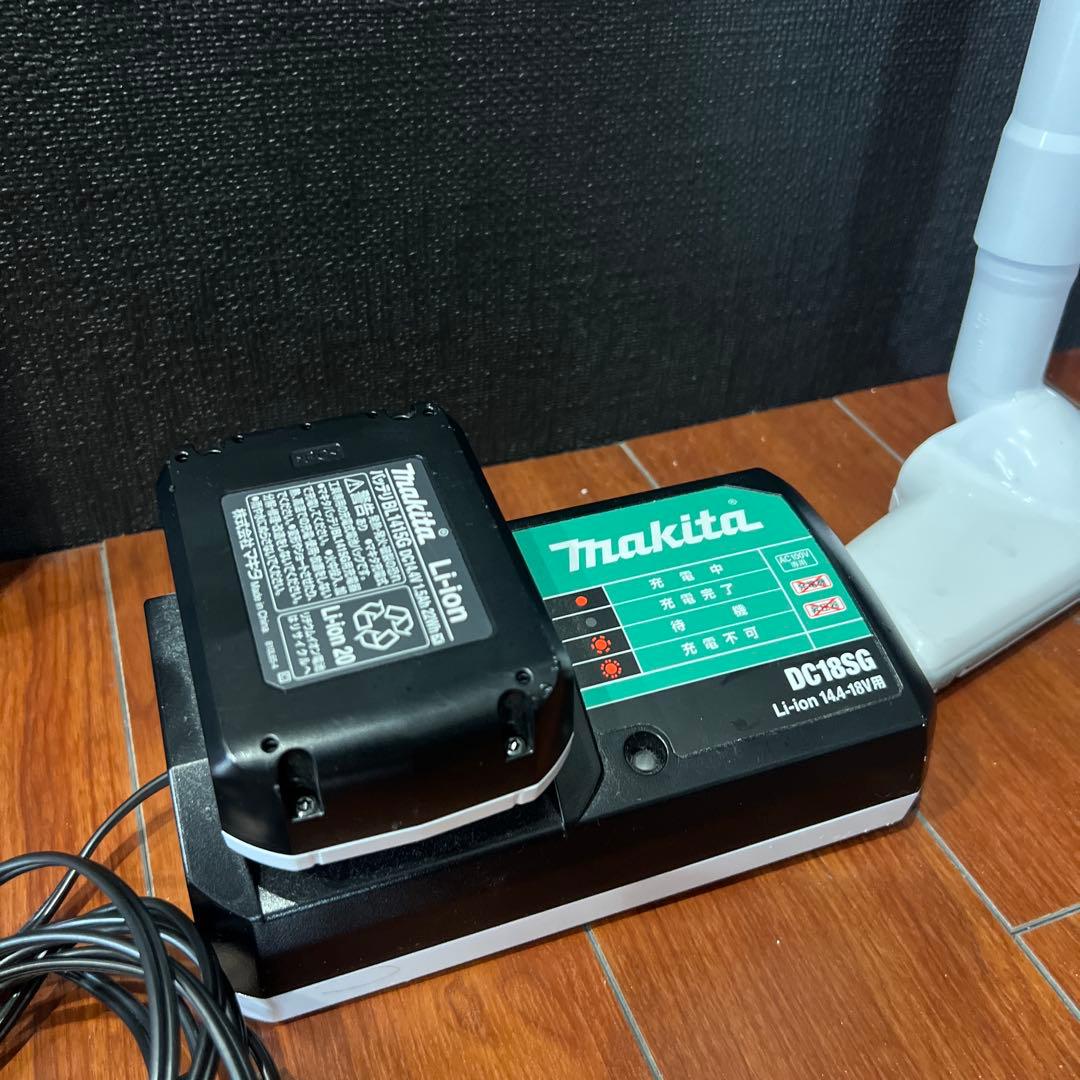 マキタ 充電式クリーナー MCL143D 14.4V
