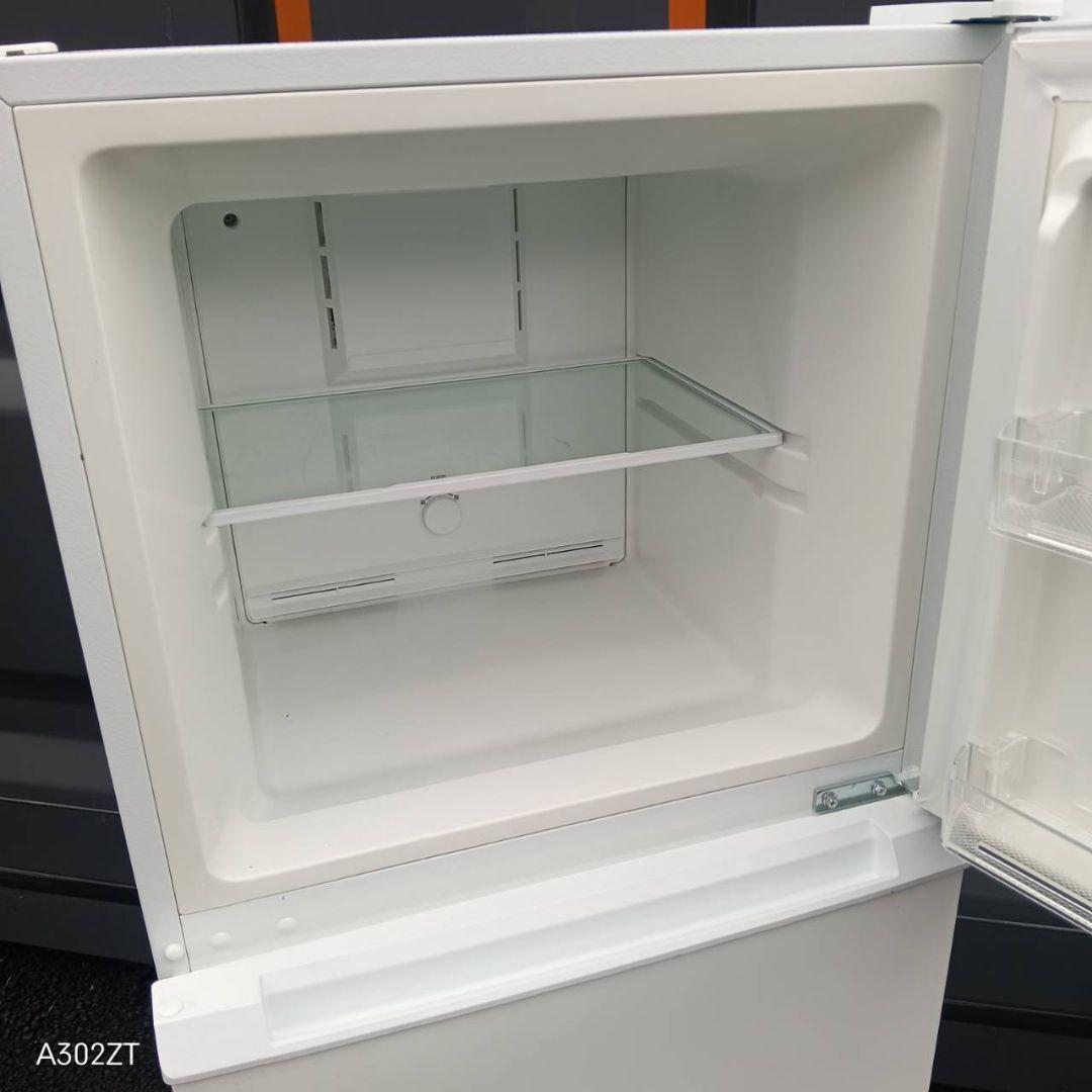 B357 送料設置無料　ヤマダセレクト　大型冷蔵庫　225L